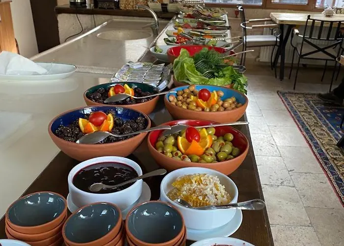 Gerdis Evi Готель